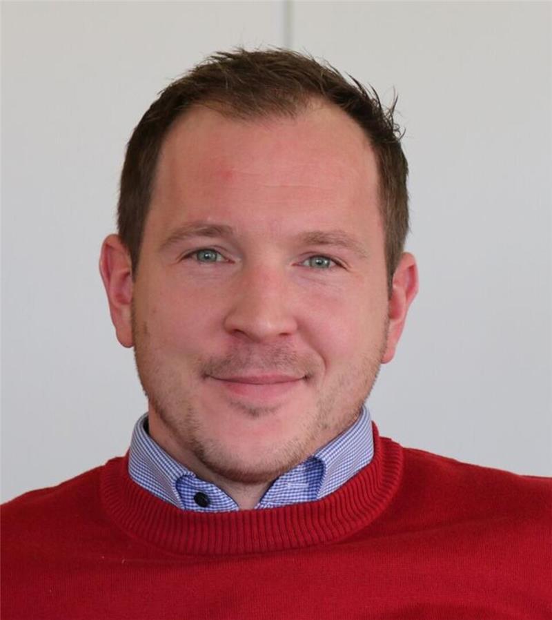 Ein Traditionsbetrieb verschwindet: Molkerei Hasenfleet schließt für immer Hanke Wisch aus Otterndorf ist erst seit einem halben Jahr Geschäftsführer der Molkerei Hasenfleet, die er nun abwickeln muss.