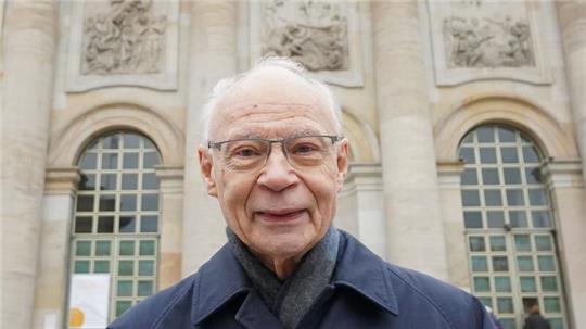 Hans Joachim Meyer ist tot. Der fühere ZdK-Präsident ist im Alter von 87 Jahren gestorben.