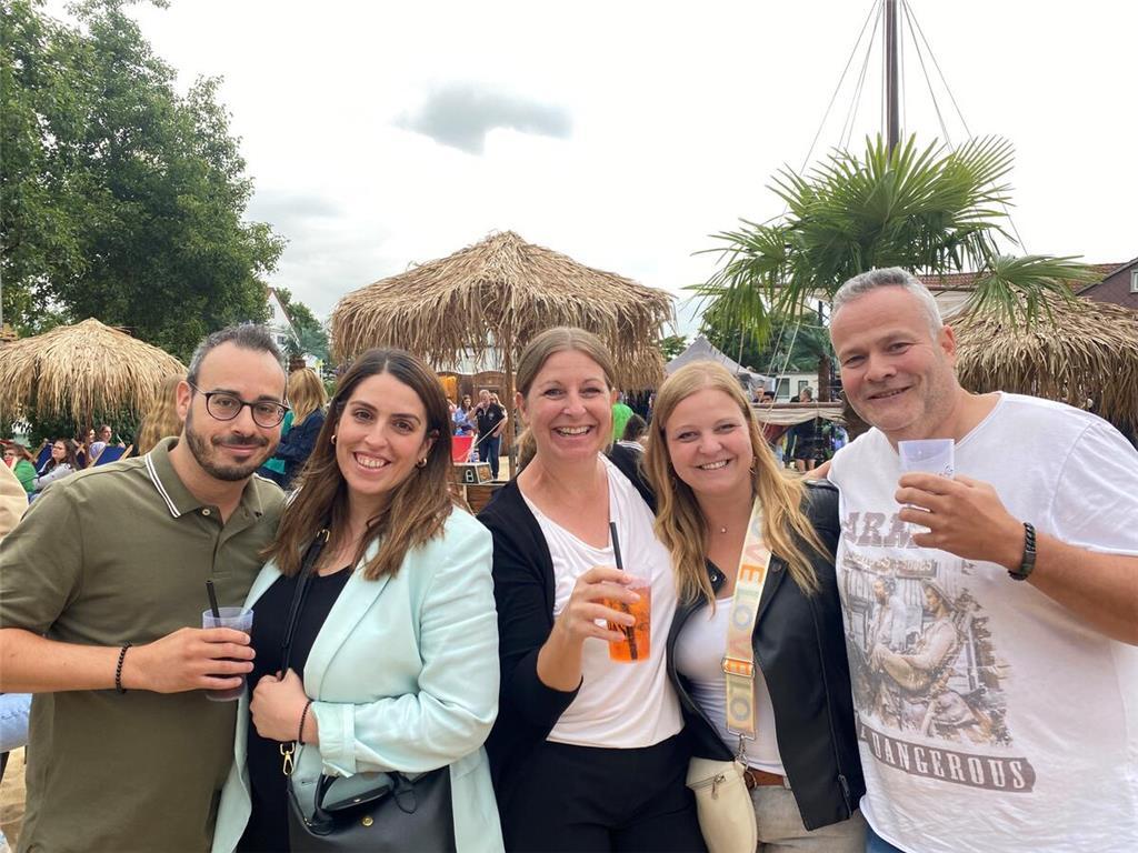 Hanse Beach statt Schlagermove: Die Buxtehuderin Claudia Borges ist mit ihren Fr...