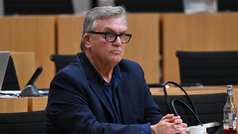 Hape Kerkeling ist Enkel eines NS-Opfers. Seine Meinung zu einem AfD-Verbotsverfahren äußerte er bei einer Anhörung im Thüringer Landtag.