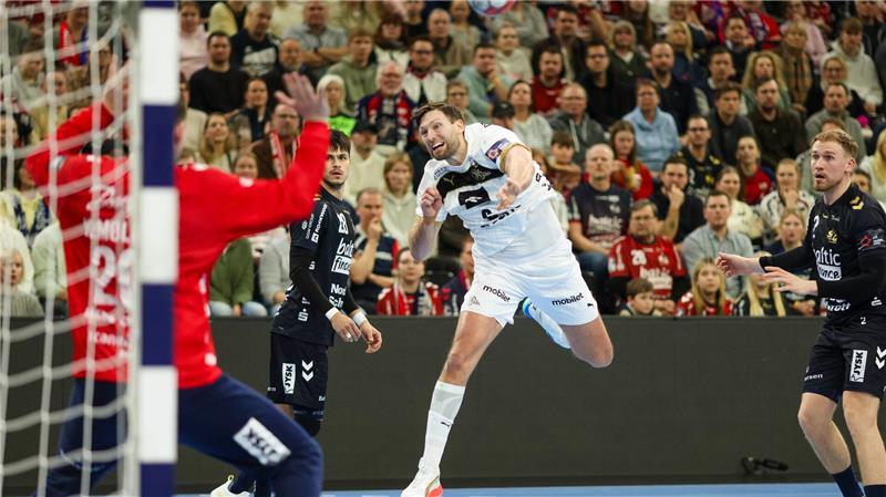 Harald Reinkind und der THW KIel spielten beim HC Erlangen. (Archivbild)