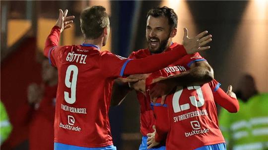 Haris Hyseni markiert gegen BW Lohne sein drittes Saisontor.
