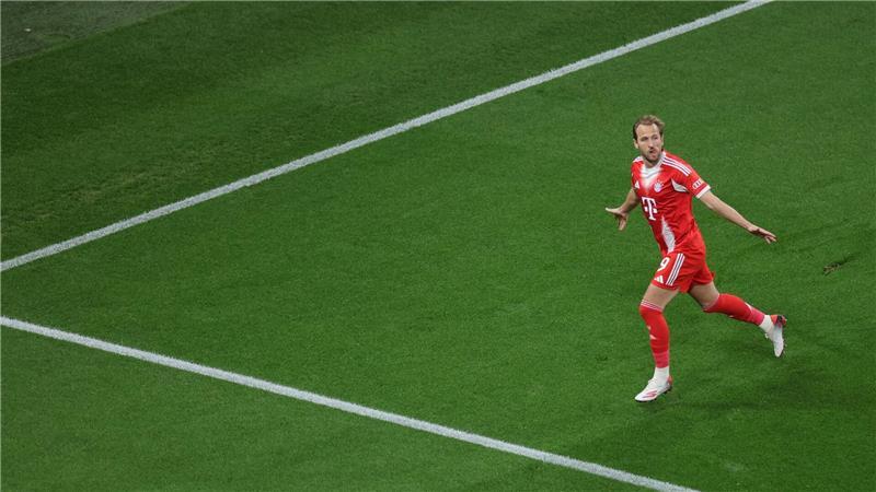 Harry Kane feiert sein Tor zum 1:0.