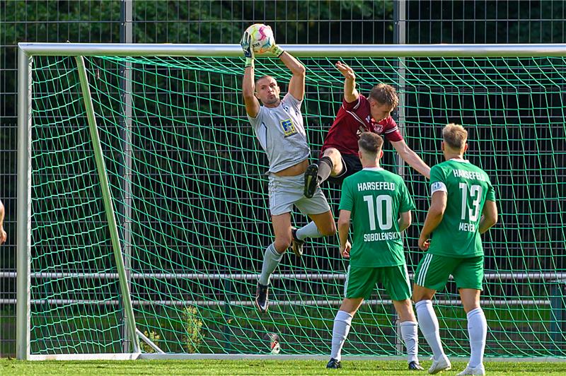 VfL Güldenstern Stade unterliegt Aufsteiger Bardowick trotz Verstärkung Harsefeld verliert gegen Lindewedel. Foto: Schmietow