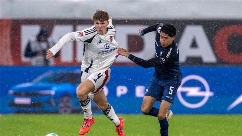 Hart umkämpftes Duell in Paderborn.
