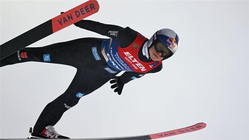 Hat auf der großen Schanze teilweise Probleme: Olympiasieger Wellinger.
