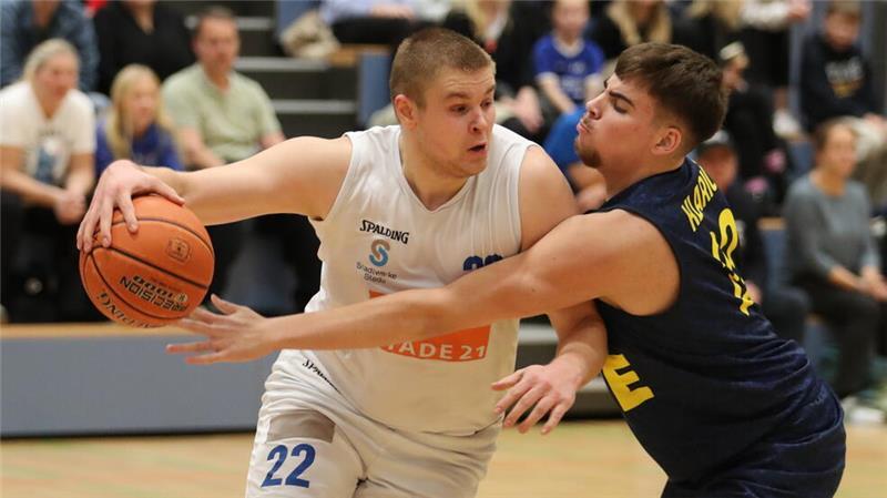 Hat es unter dem Korb gegen die starke Defensive schwer, erzielt aber dennoch 18 Punkte: Vytautas Meistas.