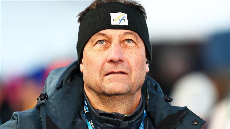 Skisprung-Chef: Nachträglich WM-Gold für Wellinger möglich Hat schwierige Wochen hinter sich: Sandro Pertile.