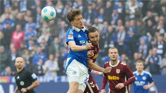 Hat seinen Vertrag verlängert: Max Grüger