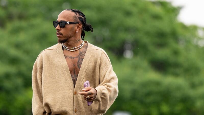 Hat seit zweieinhalb Jahren kein Formel-1-Rennen mehr gewonnen: Lewis Hamilton.