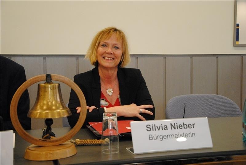 Hatte ihre letzte Sitzung im Stadtrat: die bis Mitte September amtierende Bürgermeisterin Silvia Nieber . Foto Stief