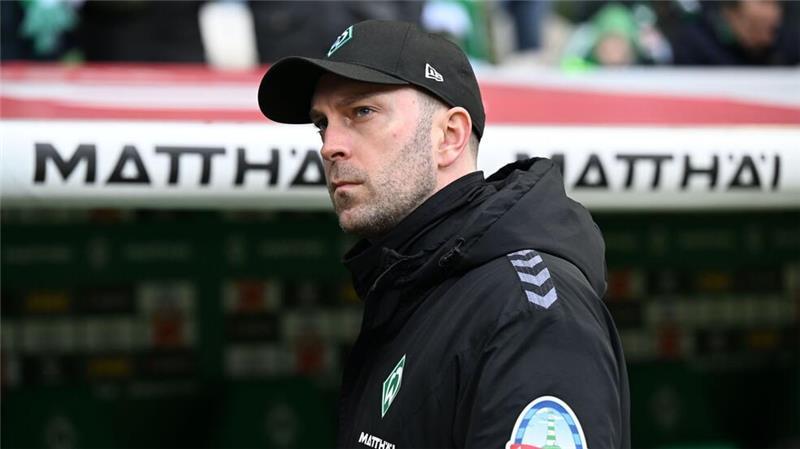 Werder Bremen kassiert Niederlage gegen Hoffenheim Hatte viele Gründe, kritisch zu schauen: Werder-Trainer Ole Werner.