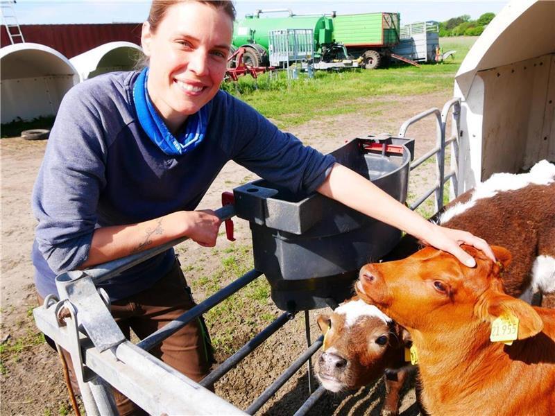 Hauke Johanna von Salzen ist völlig in Kühe vernarrt. Besonders liebt sie die sanften Augen der Tiere.