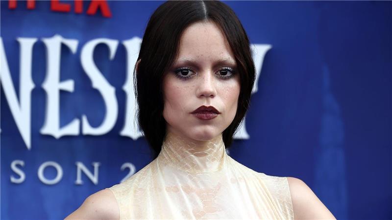 Schon fast 80 Millionen Abrufe für neue „Wednesday“-Episoden Hauptdarstellerin Jenna Ortega bei der Weltpremiere von der 2. Staffel von „Wednesday“ im Juli in London.