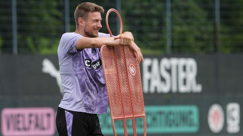 Hauptsache vor dem HSV stehen: FC St. Paulis Abwehrchef Hauke Wahl.