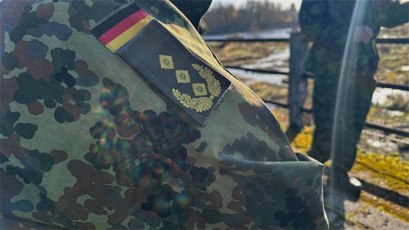 Heereschef will mehr Tempo zur Verteidigung des Baltikums Heeresinspekteur Freuding besucht auch die estnische Grenzstadt Narva.