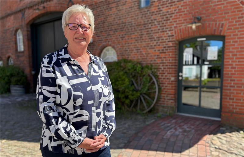 Vom Ministerpräsidenten geehrt: Heidi Ritter brennt für das Ehrenamt Heidemarie Ritter engagiert sich seit drei Jahren ehrenamtlich in ihrer neuen Heimat Steinkirchen.