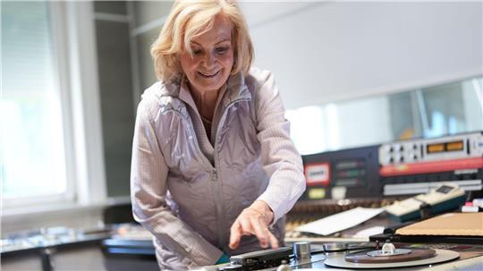 Heikedine Körting in ihrem Studio.