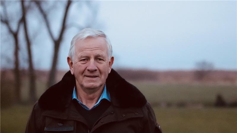 Heinrich von Allwörden hat die Sturmflut 1976 auf Krautsand erlebt.