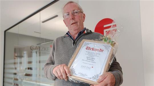 Heinz-Peter Heinsohn möchte auch nach sechs Jahrzehnten Firmenzugehörigkeit nicht unbedingt im Mittelpunkt stehen.