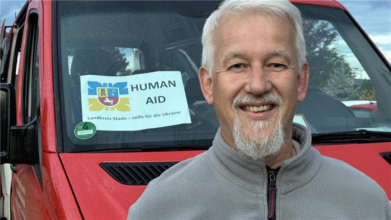 Ständig heulen die Sirenen: Mit dem Hilfskonvoi bis ans Kriegsgebiet Helfer in der Not: Thorsten Albers von den Johannitern.