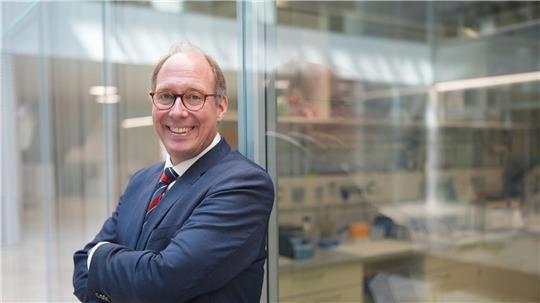 Helge Braun (CDU) ist von der Bundespolitik an die Spitze der Universität zu Lübeck gewechselt. 