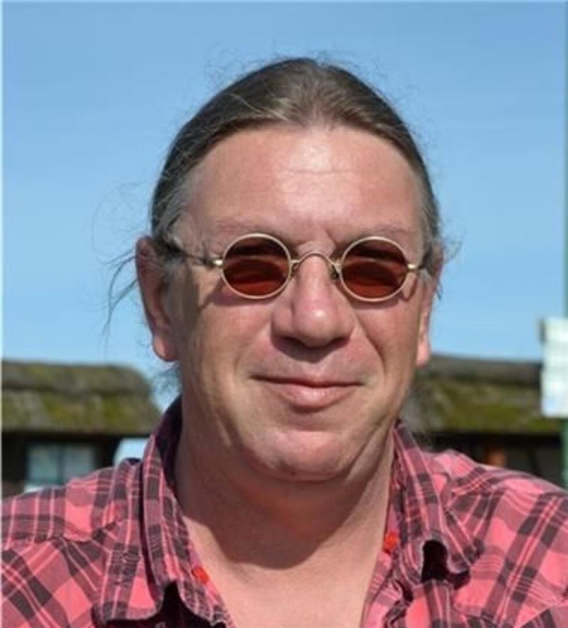 Helge Winnat (Die Linke) will Bürgermeister in Nordkehdingen werden.