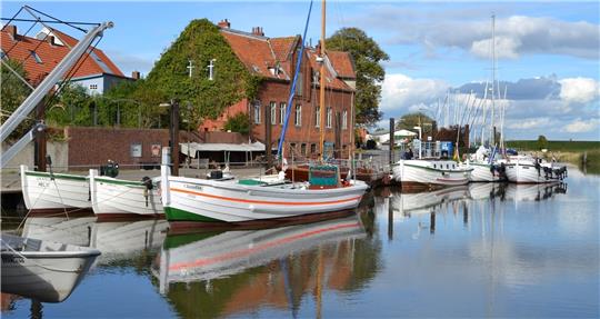 Helgoländer Börteboote machten am Dienstag im Freiburger Hafen fest. Sie sollen Weltkulturerbe werden. Foto Helfferich