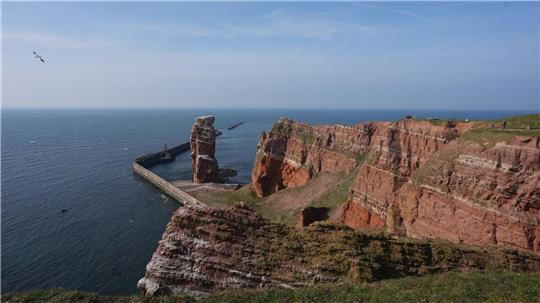 Helgoland als Schauplatz einer TV-Suche: In der Sat.1-Sendung „Julia Leischik sucht – Bitte melde dich“ führte eine Spur auf die Hochseeinsel.