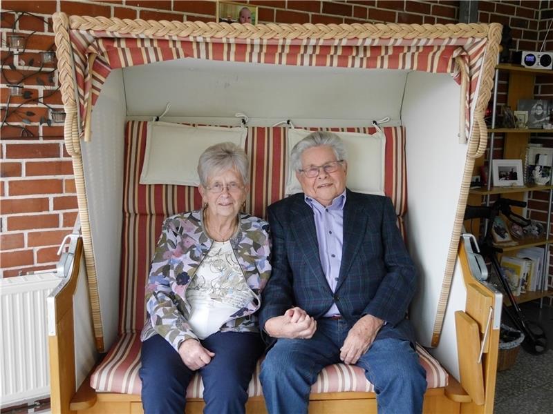 Helma und Hans-Heinrich Burwieck feiern ihren 60. Hochzeitstag . Foto: Umland