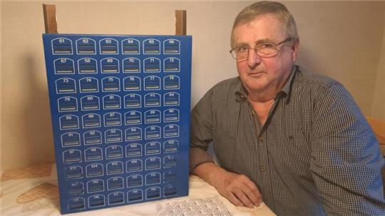 Helmut Staak aus Midlum vom Sparclub Einheit, der sich nun nach 100 Jahren aufgelöst hat.