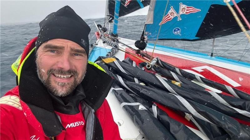 Boris Herrmann stellt Crew fürs Europa-Rennen vor Herrmann stellte seine Crew vor.