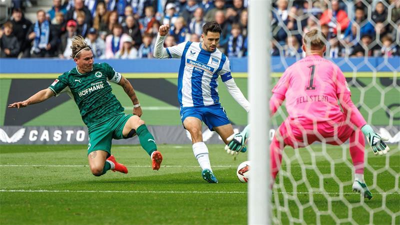 Hertha-Kapitän Josip Brekalo war auch am Siegtor der Berliner beteiligt. 