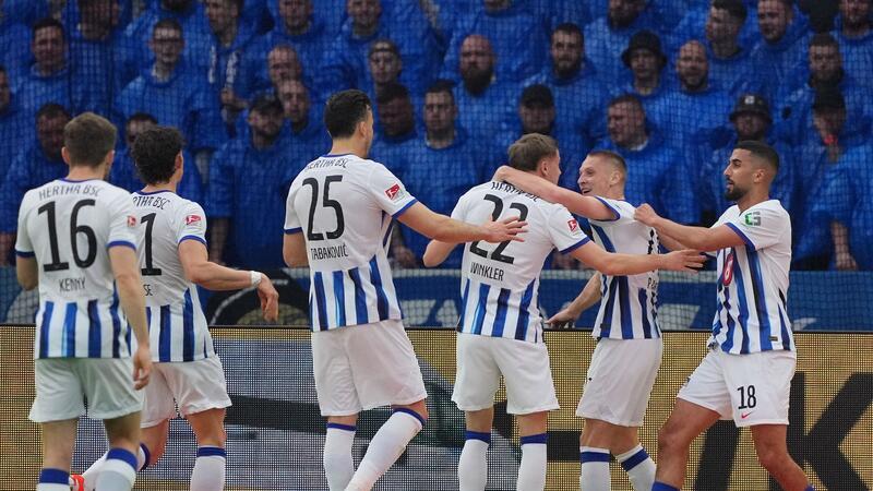 Keine Chance für Hansa: Hertha gewinnt souverän 4:0 Hertha setzte sich zuhause deutlich gegen Rostock durch.