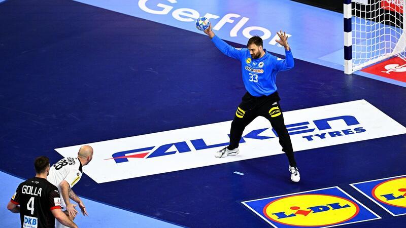 Remis gegen Österreich: DHB-Team bangt um EM-Halbfinale Hielt das DHB-Team mit seinen Paraden im Spiel: Torwart Andreas Wolff.