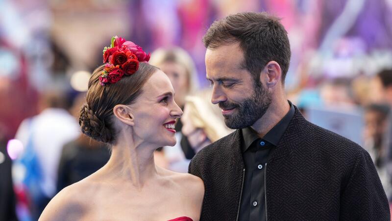 Natalie Portman und Benjamin Millepied sind geschieden Hier besuchten sie noch zusammen eine Filmpremiere: Schauspielerin Natalie Portman und Tänzer Benjamin Millepied sind nun offiziell geschieden. (Archivbild)