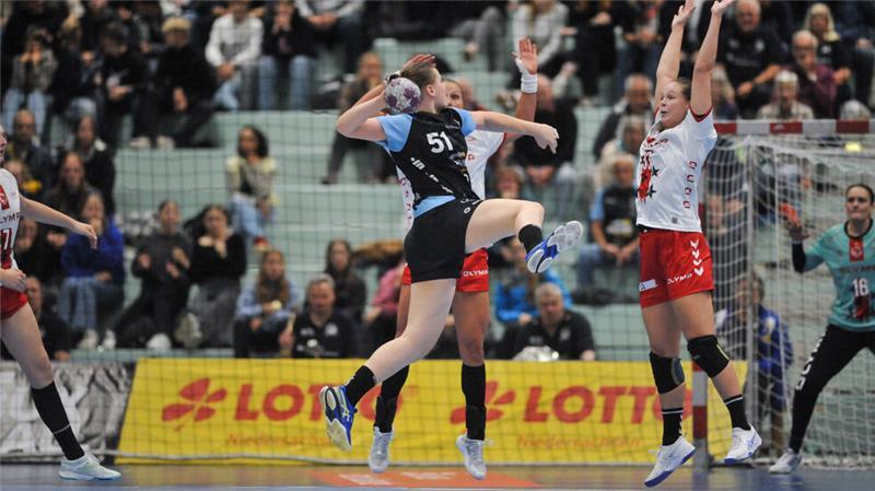Hier erzielt Lin Lück ihr erstes Tor für den BSV. Gegner ist die HB Ludwigsburg im DHB-Pokal.