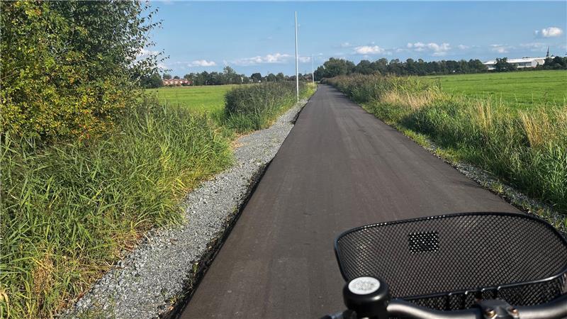 Fahrradfreundliches Stade? Ein Experte hat da so seine Zweifel Hier hat sich was getan: Der Burgwiesen-Radweg kurt vor der Fertigstellung.