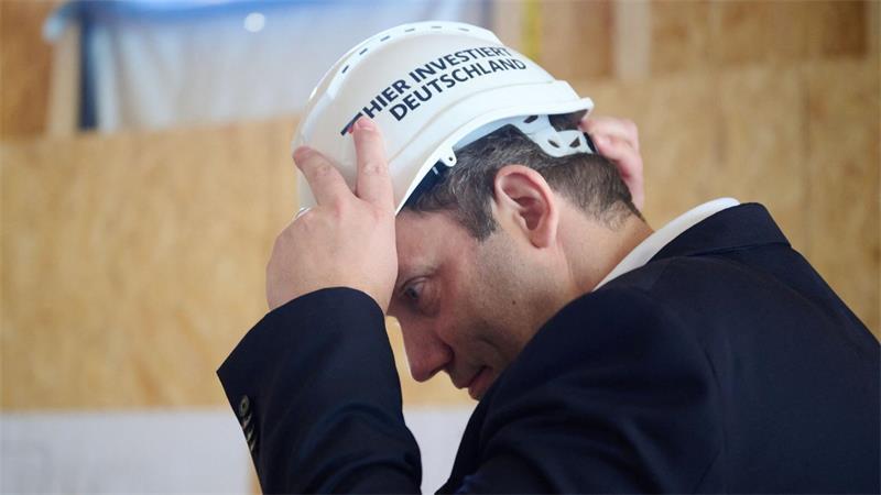 Wie die Regierung die positive Erzählung sucht „Hier investiert Deutschland“ ist die Tour des Finanzministers überschrieben. (Archivbild)