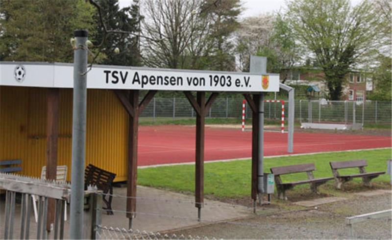 Hier ist nur noch wenig Spielraum: Auf dem Gelände hinter der Grundschule hat der TSV einen großen Platz und zwei Jugendplätze.