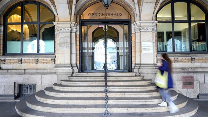 Hier startet am Montag der Prozess gegen den Tanztrainer aus Bremerhaven wegen sexuellen Missbrauchs: Das Landgericht Bremen. 