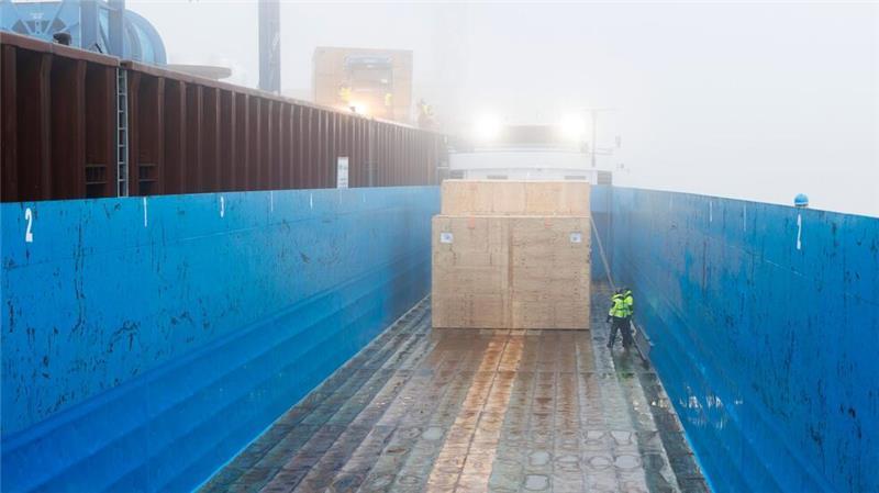 Hightech-Teleskop aus NRW: FYST tritt Reise nach Chile an