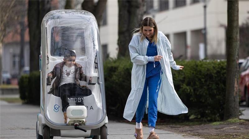 Hilfsmittel für krebskranke Kinder.