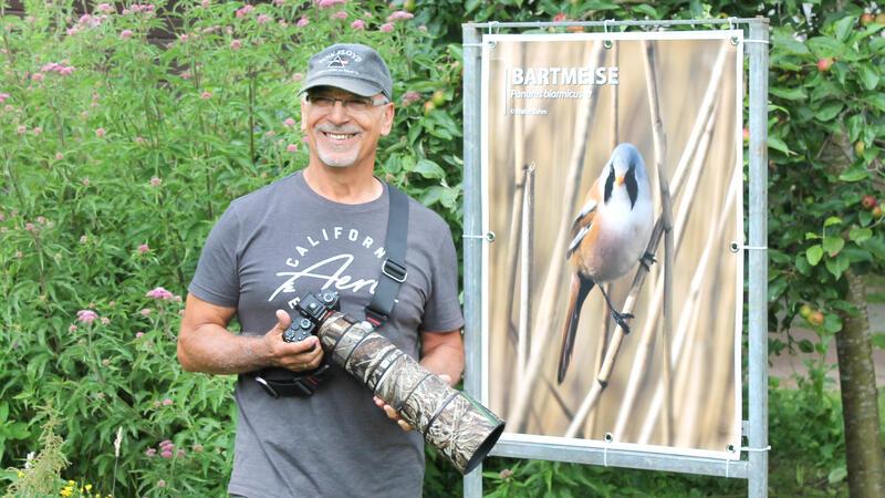 Hobbyfotograf setzt gefiederte Nachfahren der Dinosaurier kunstvoll in Szene Hobbyfotograf Walter Zehm hat sich der heimischen Vogelwelt verschrieben.