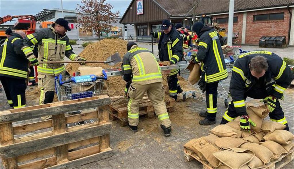 Hochwasser-Alarm an der Lühe und in Dammhausen.