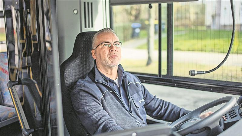 Höchste Konzentration am Steuer - Pjer Ortmann hat alles im Blick.