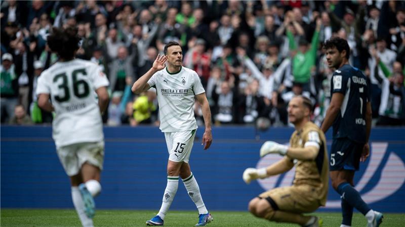 Hoffenheims Leihgabe Tabakovic jubelte für Gladbach.