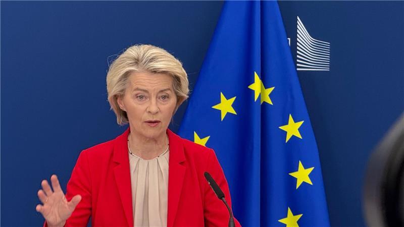 Eskalation statt Einigung: Trump schickt Zoll-Brief an EU Hofft weiter auf Verhandlungen: EU-Kommissionspräsidentin Ursula von der Leyen. (Archivbild)