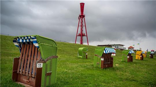 Hohe Arbeitskosten zählen einer IHK-Umfrage zu den größten Geschäftsrisiken in der Tourismusbranche in Niedersachsen. (Archivbild) 