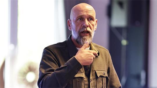 Holger Stanislawski berät D/A seit diesem Sommer.